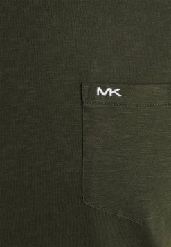 Michael Kors Homme SLUB CREW TEE T Shirt Basique Green 5 Michael Kors Homme SLUB CREW TEE T Shirt Basique Green -Michael Kors Soldes Boutique 0871e2bf85944067ad8b37c4e5fd7fc0