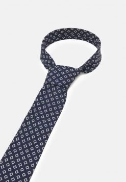 Michael Kors LOGO SQUARE Cravate Navy Homme -Michael Kors Soldes Boutique 0c5ca7fb8cab4b5ebeba59a5e7c7ea5b