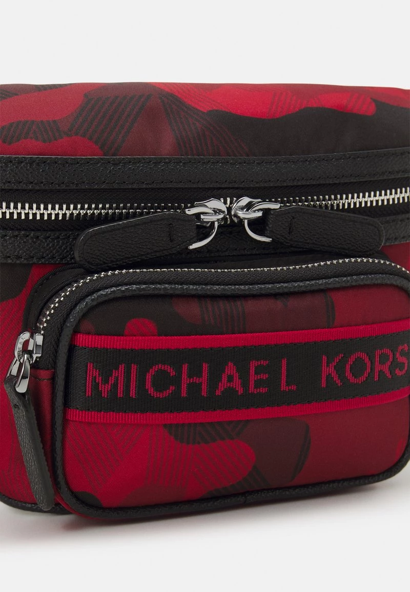 Michael Kors UTILITY BELT UNISEX Sac Banane Red Multi 6 Michael Kors UTILITY BELT UNISEX Sac Banane Red Multi – Image 6