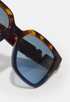 Michael Kors Femme KARLIE Lunettes De Soleil Brown/navy 9 Michael Kors Femme KARLIE Lunettes De Soleil Brown/navy -Michael Kors Soldes Boutique 4ce5abf937274017849f5278853de8a2