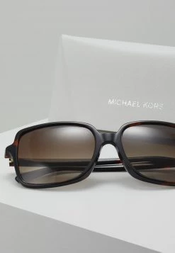 Michael Kors Lunettes De Soleil Tort Femme -Michael Kors Soldes Boutique 5dd131602f094180b29f4fafd514c402