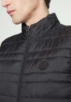 Michael Kors Homme REVERSIBLE QUILTED VEST Veste Sans Manches Black -Michael Kors Soldes Boutique 64edae215e6941c49dcdbfd8ebbebcac