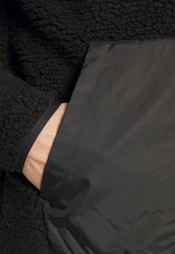 Michael Kors MIX MEDIA HOODIE Veste Polaire Black Homme -Michael Kors Soldes Boutique 7730834c03ad4972bcf3b7cd2f9df231