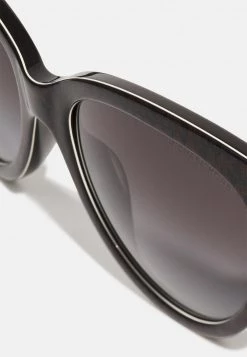 Michael Kors Femme MAKENA Lunettes De Soleil Chocolate -Michael Kors Soldes Boutique 7894429618e54f8ea19bd46ff8400bdb