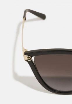 Michael Kors Femme Lunettes De Soleil Black 7 Michael Kors Femme Lunettes De Soleil Black -Michael Kors Soldes Boutique 7d4c266175d14d518a9fa751b4e437bb