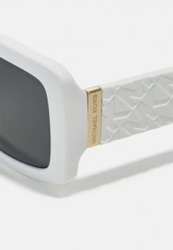 Michael Kors Femme CORFU Lunettes De Soleil Optic White -Michael Kors Soldes Boutique 86724193a30e49408d4dbed26f68d49d