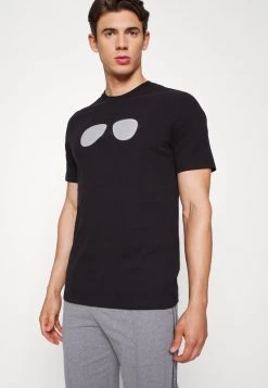 Michael Kors Homme CREW PINTUCK PANT GIFT SET Pyjama Black 9 Michael Kors Homme CREW PINTUCK PANT GIFT SET Pyjama Black -Michael Kors Soldes Boutique 8830c4da343a43e4958d41c54708033a