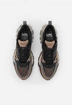 Michael Kors NICK Baskets Basses Brown Homme -Michael Kors Soldes Boutique 932a7bf23f57452dbbfcaf26e070faea