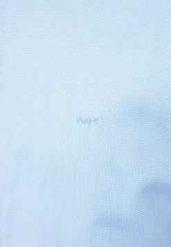 Michael Kors Homme PARMA HERRINGBONE SLIM FIT Chemise Light Blue 5 Michael Kors Homme PARMA HERRINGBONE SLIM FIT Chemise Light Blue -Michael Kors Soldes Boutique 966856e3d3084fcda4fc21acd8ddfa21