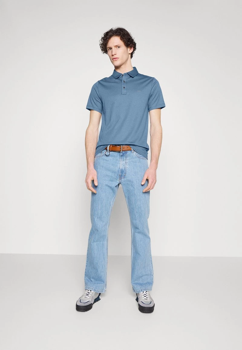 Michael Kors Homme SLEEK Polo Blue 2 Michael Kors Homme SLEEK Polo Blue – Image 2