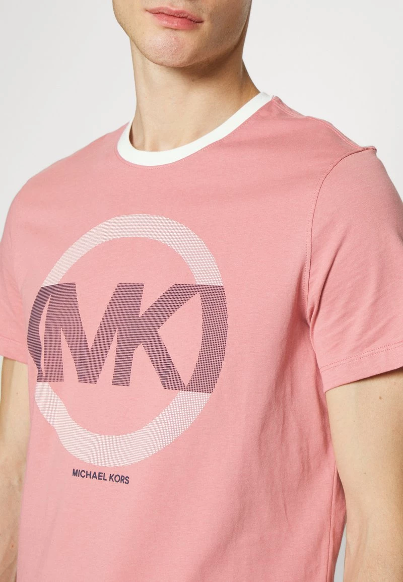 Michael Kors Homme GRID TEE T Shirt Imprimé Dusty Rose 5 Michael Kors Homme GRID TEE T Shirt Imprimé Dusty Rose – Image 5