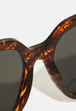 Michael Kors Femme Lunettes De Soleil Tort -Michael Kors Soldes Boutique a47e8d48b0124c909f0170bc4c7c0ff0