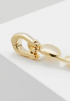 Michael Kors Femme PREMIUM Pendentif Gold Coloured 6 Michael Kors Femme PREMIUM Pendentif Gold Coloured -Michael Kors Soldes Boutique a99619d6f4f14e248405591d6ed5d3ee