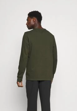 Michael Kors DYED CREW Haut De Pyjama Ivy Green Homme -Michael Kors Soldes Boutique a9a3f69b494248d0a6bd20712520b4f4