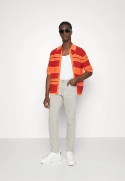 Michael Kors Homme GRAY PARKER JEAN Jeans Skinny Bedford -Michael Kors Soldes Boutique b0d3d210ff044cc8b5066417615218ec