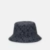 Michael Kors NEWSPRINT BUCKET HAT UNISEX Chapeau Midnight