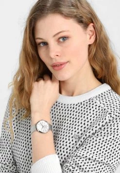 Michael Kors Femme PORTIA Montre Silver Coloured