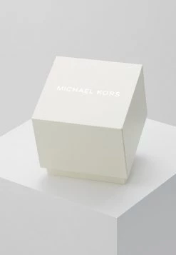 Michael Kors PYPER Montre Gold Coloured Femme 7 Michael Kors PYPER Montre Gold Coloured Femme -Michael Kors Soldes Boutique b38c2e58ad414faa973991351eb13ef0