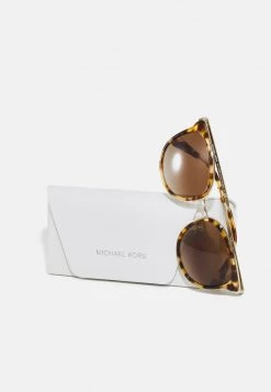 Michael Kors Femme ADRIANNA BRIGHT Lunettes De Soleil Smoke -Michael Kors Soldes Boutique c484284b8865476da36ab289c69e7f5a