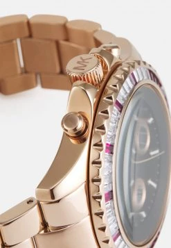 Michael Kors Femme EVEREST Montre à Aiguilles Rose Gold Coloured 6 Michael Kors Femme EVEREST Montre à Aiguilles Rose Gold Coloured -Michael Kors Soldes Boutique d0093a1390e6442aa97bfa6ec2690bbd