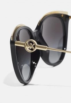 Michael Kors MONTAUK Lunettes De Soleil Black Femme 9 Michael Kors MONTAUK Lunettes De Soleil Black Femme -Michael Kors Soldes Boutique d8cd93c859194f1184a74e8cc2e704e0