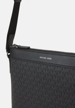Michael Kors XBODY UNISEX Sac Bandoulière Black -Michael Kors Soldes Boutique dddedec57acd40259ff437e1db087691