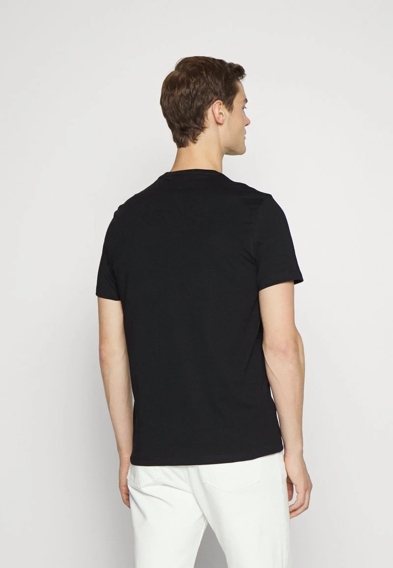 Michael Kors Homme NEWSPRINT TEE T Shirt Imprimé Black 3 Michael Kors Homme NEWSPRINT TEE T Shirt Imprimé Black – Image 3