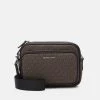 Michael Kors TRAVEL XBODY UNISEX Sac Bandoulière Brown/black