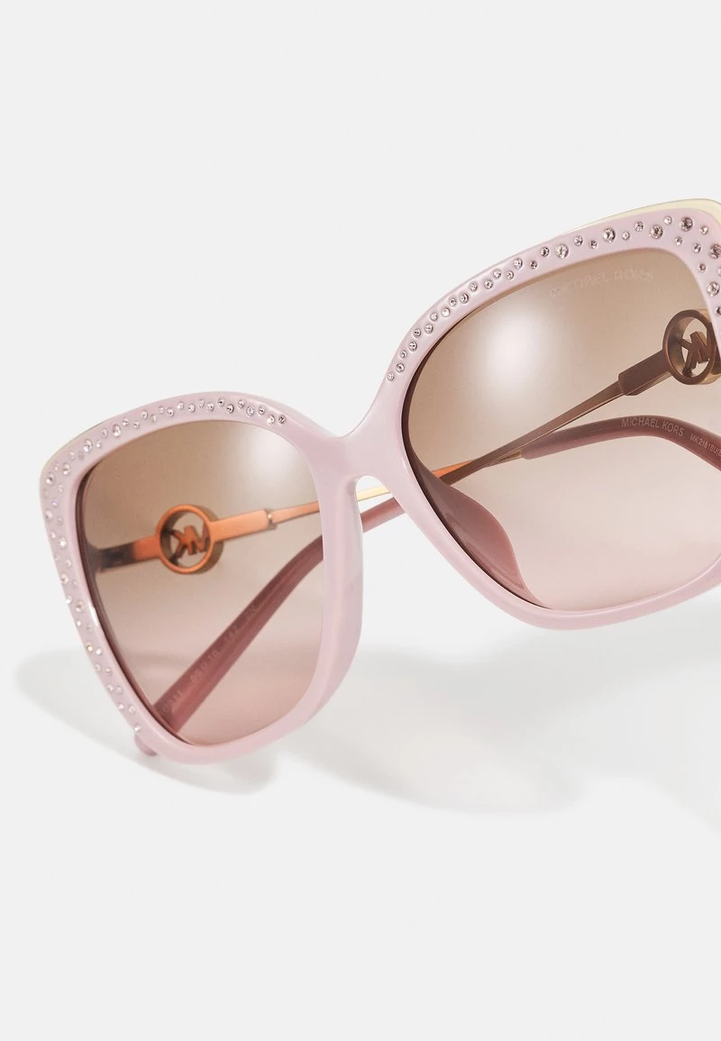 Michael Kors EAST HAMPTON Lunettes De Soleil Solid Dusty Rose Femme 3 Michael Kors EAST HAMPTON Lunettes De Soleil Solid Dusty Rose Femme – Image 3