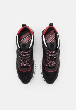 Michael Kors Homme THEO Baskets Basses Black/crimson -Michael Kors Soldes Boutique fa52ca2cc3a94f80a0352e961770e018